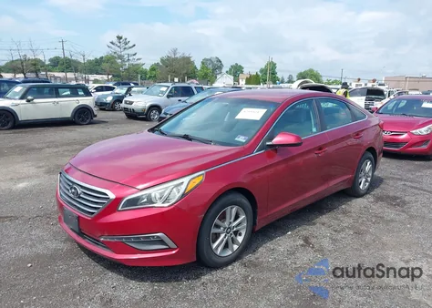 2015 Hyundai Sonata Se z USA, uszkodzony, nr VIN 5NPE24AF6FH211127